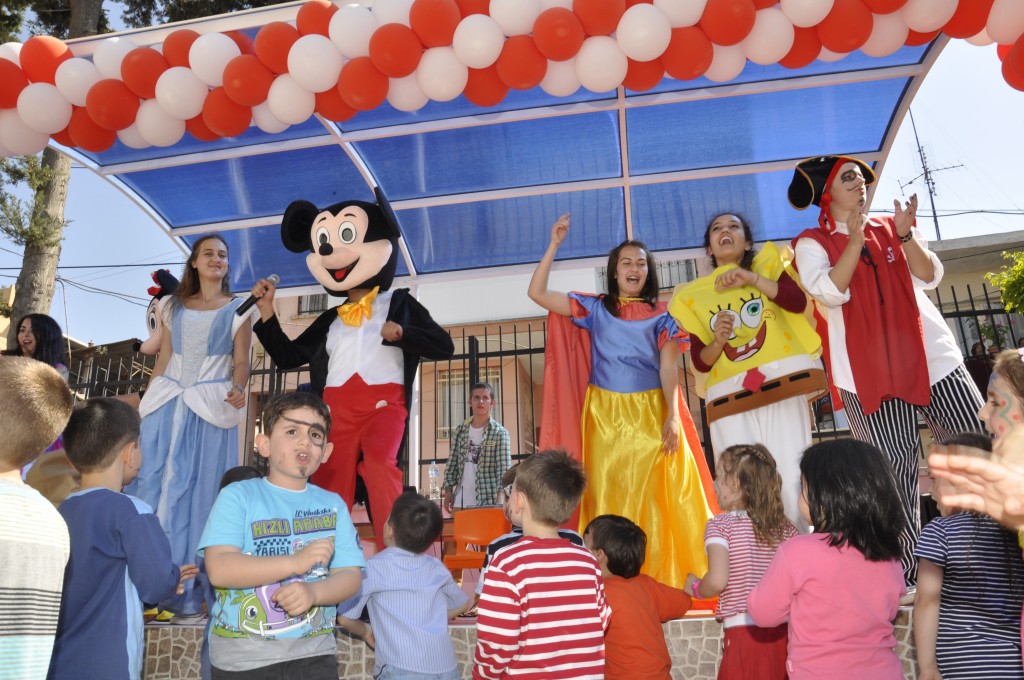 23 nisan organizasyonu maskot kiralama